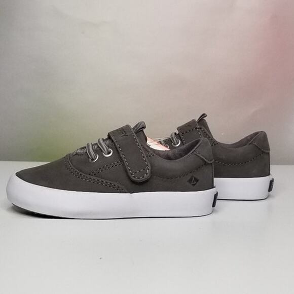 Sperry Spinnaker Washable Grey Sneaker Toddler/ Infant Size 6 New - Picture 1 of 5